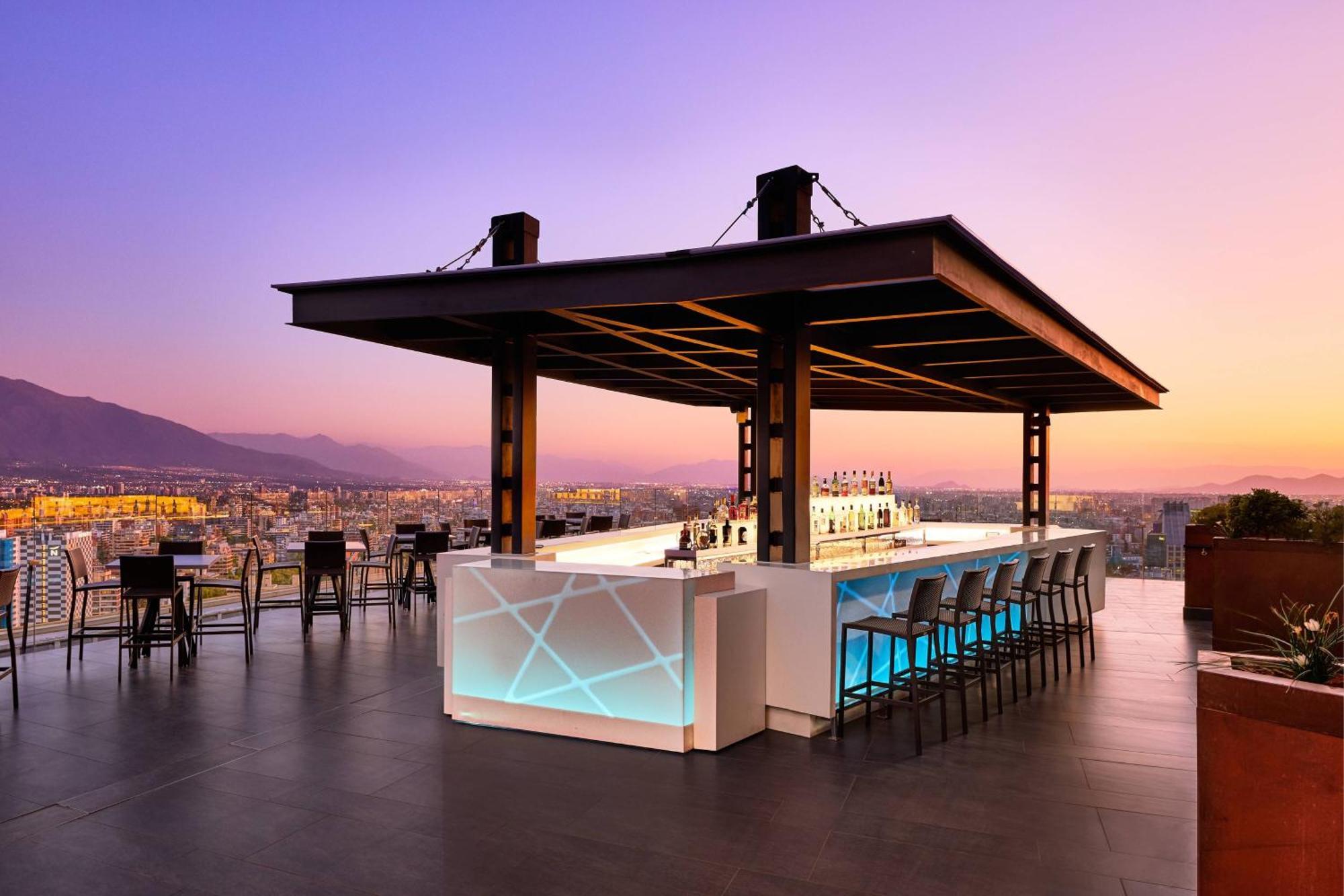 Ac Hotel By Marriott Santiago Cenco Costanera Eksteriør billede