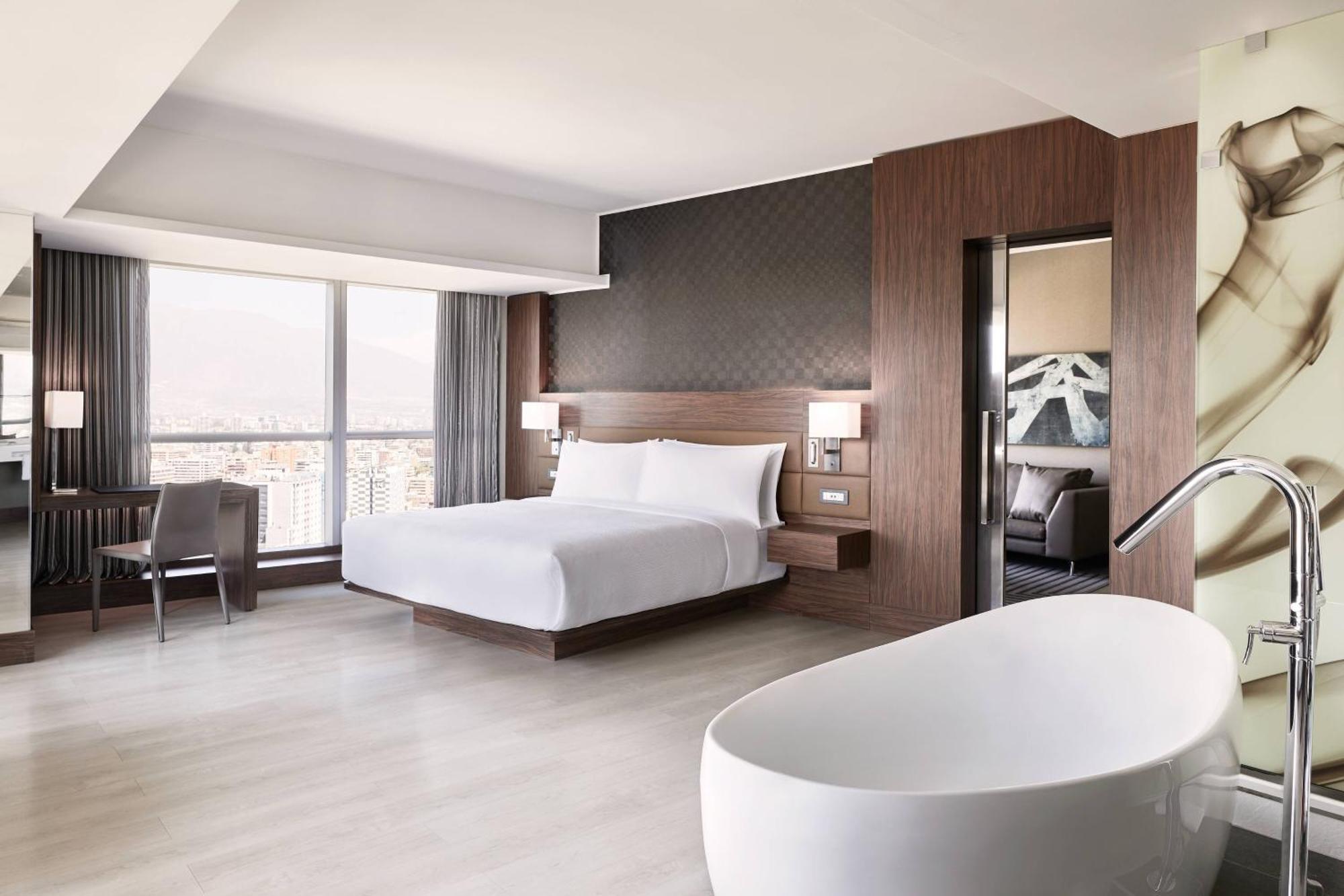 Ac Hotel By Marriott Santiago Cenco Costanera Eksteriør billede